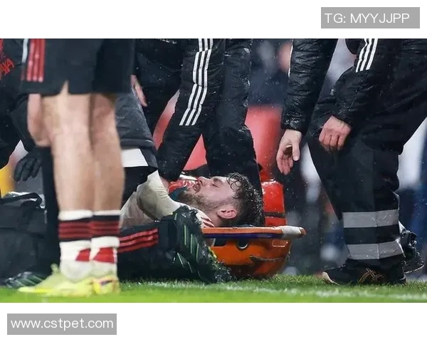 阿森纳球员因红牌被罚下星空体育即时更新赛况分析